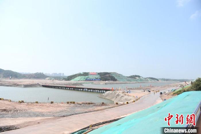 圖為平陸運河青年樞紐工程項目現場。　林浩 攝