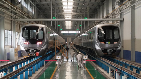 石家莊地鐵二號(hào)線列車(chē)。 中車(chē)齊車(chē)集團(tuán)石家莊公司供圖