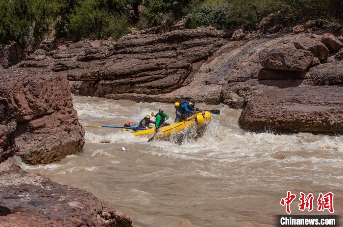 圖為瀾滄江生態漂流?！憸娼雌饔邢薰竟﹫D