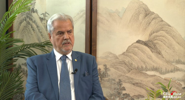 羅馬尼亞前總理訥斯塔塞:中國九三閱兵是當代人的一堂團結必修課_fororder_1