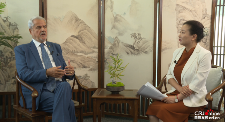 羅馬尼亞前總理訥斯塔塞:中國九三閱兵是當代人的一堂團結必修課_fororder_2