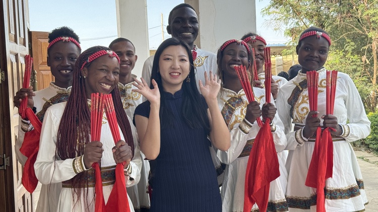 資訊有故事丨海外慶中秋活動創意滿滿 外國友人說“我知道了中國人為什么慶祝這個節日”