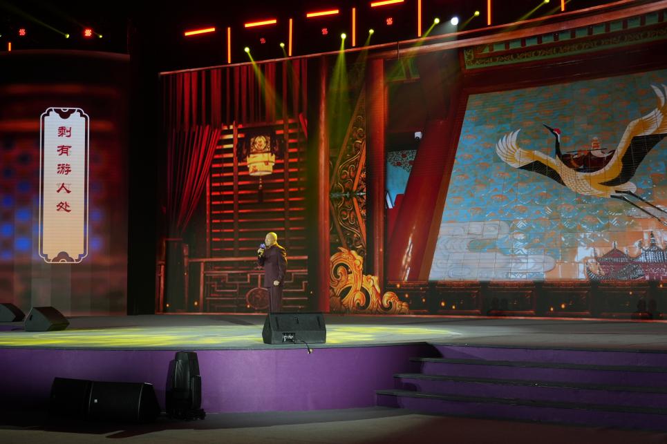 《菩薩蠻·黃鶴樓》節目現場。人民網記者 于凱攝