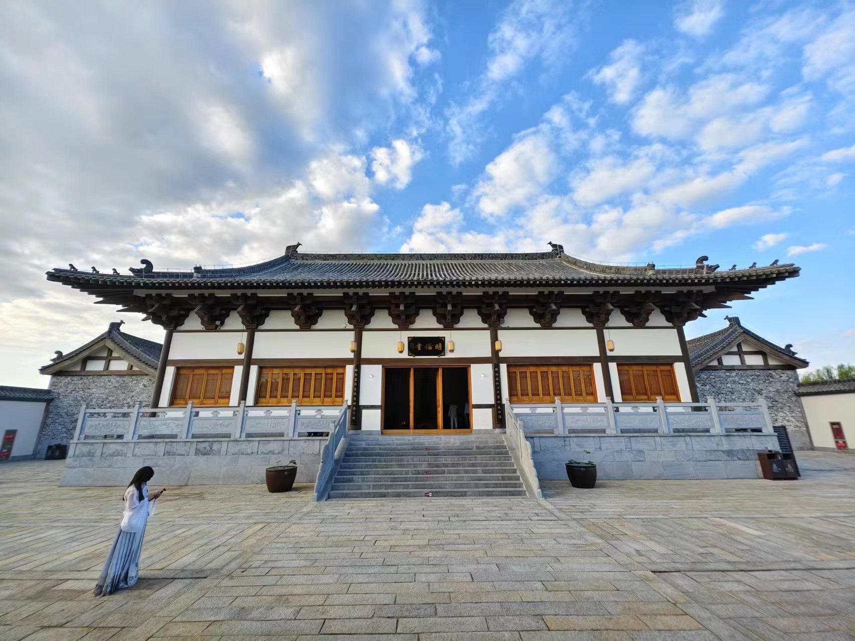 【2024打卡中國】穿越時空的對話:外國網紅探索包公故里文化園(組圖)_fororder_微信圖片_20240923170251